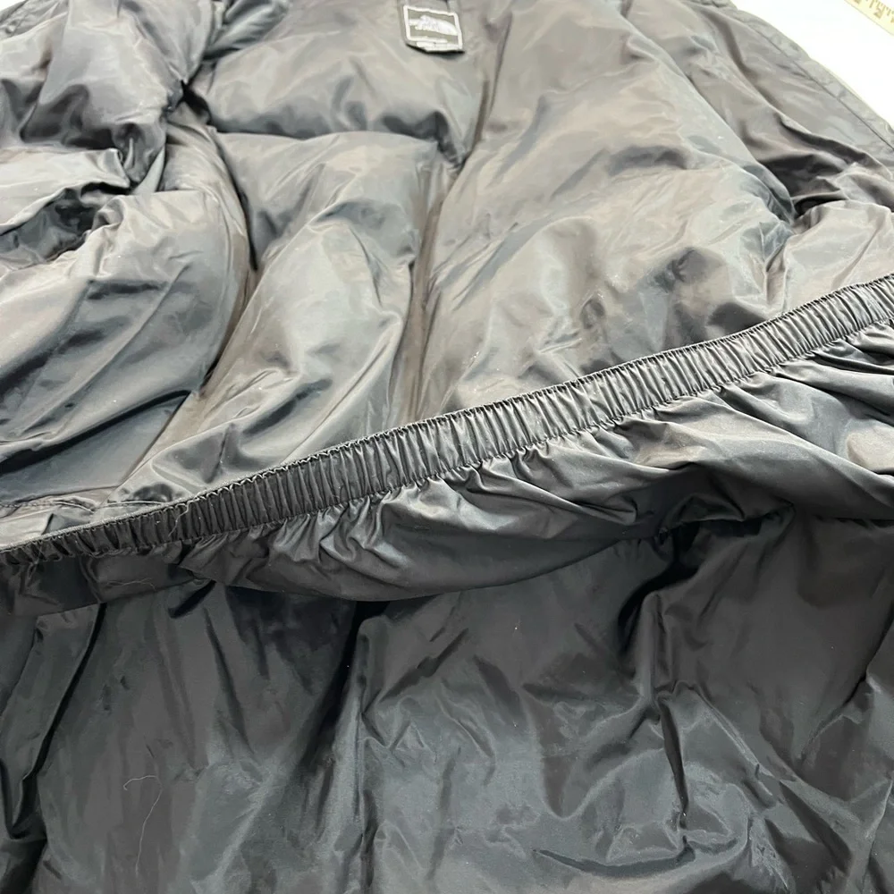 The North Face 550 Puffer Jacket‎ Men's X-Large Full Zip Outdoors Puffy Black